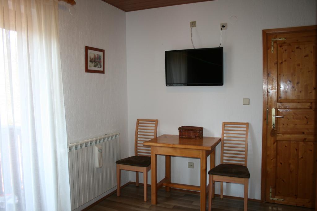 Guesthouse Hodak Seliste Dreznicko Ruang foto